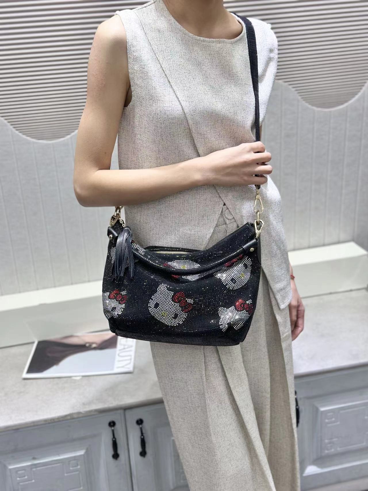 MeowGift Repeating Cat Sparkle Bag